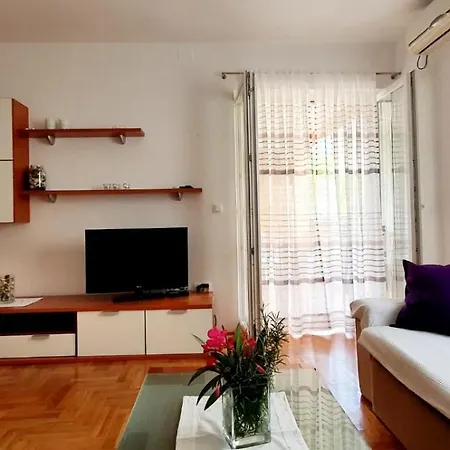 With A Parking Space Malinska, Krk - 19309 Apartment Malinska